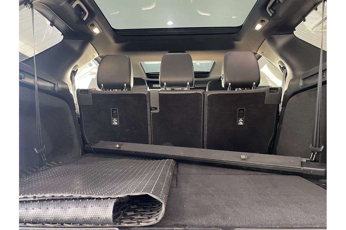 2020 Land Rover Discovery SD6 HSE Series 5