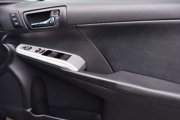 2014 Toyota Camry Atara SL ASV50R