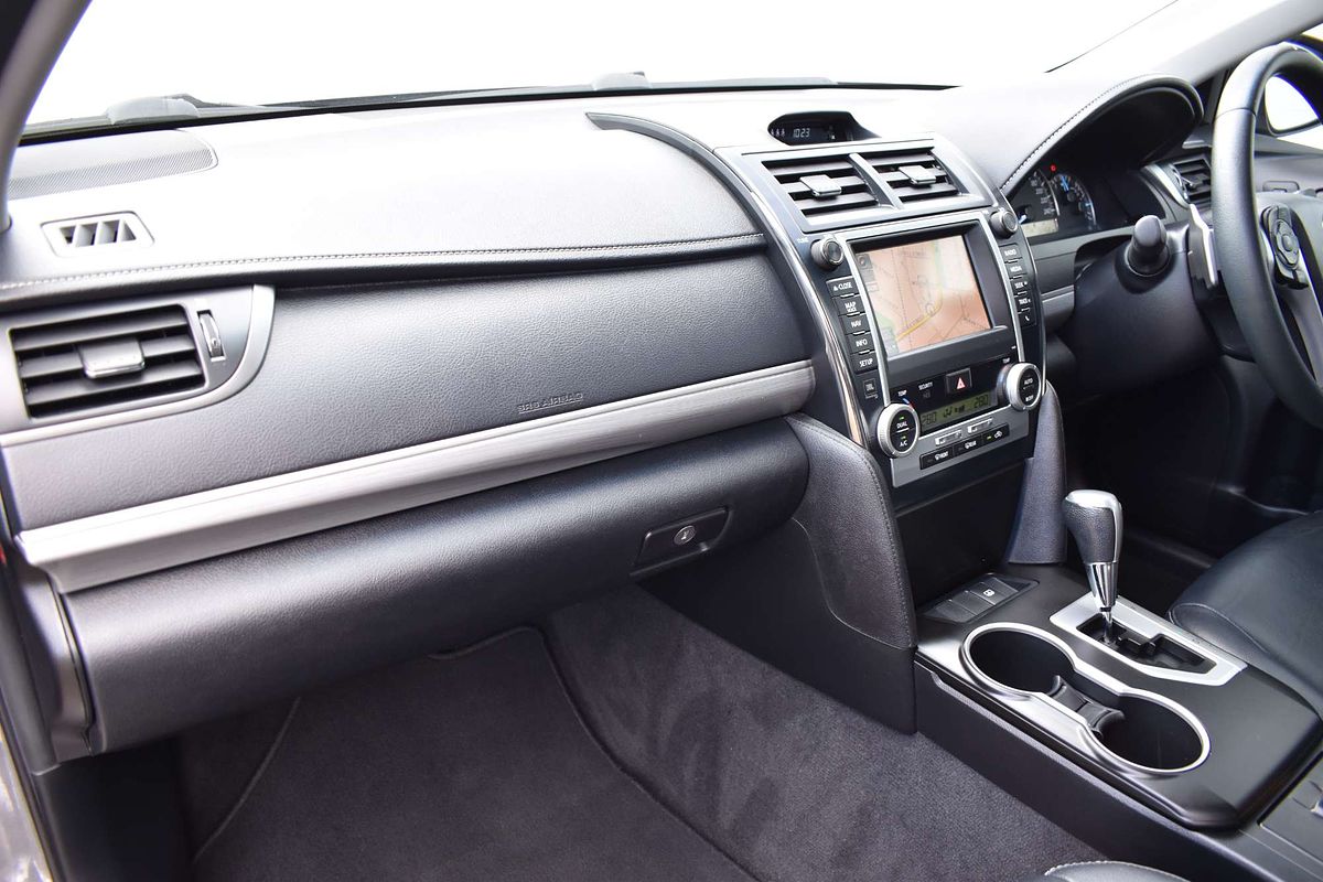 2014 Toyota Camry Atara SL ASV50R