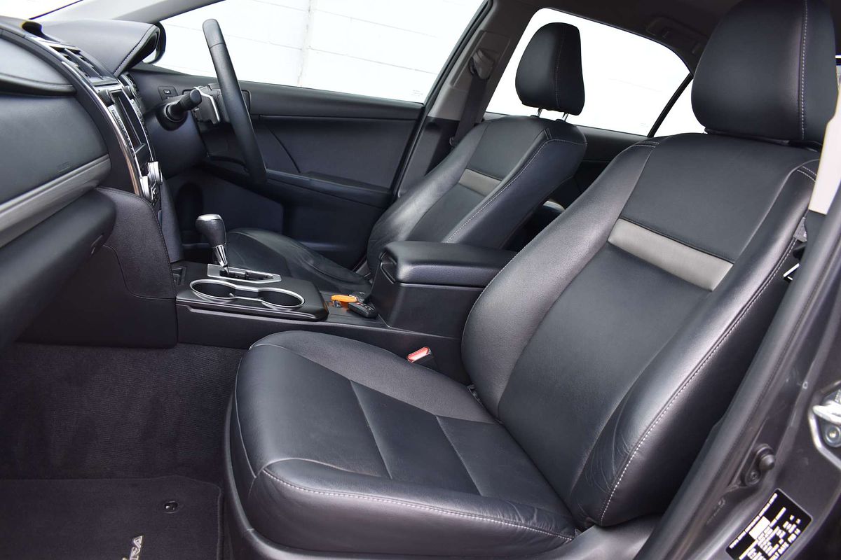 2014 Toyota Camry Atara SL ASV50R