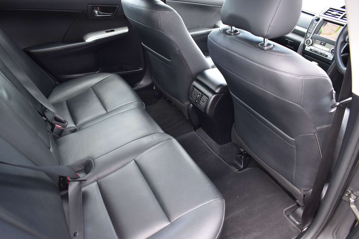 2014 Toyota Camry Atara SL ASV50R