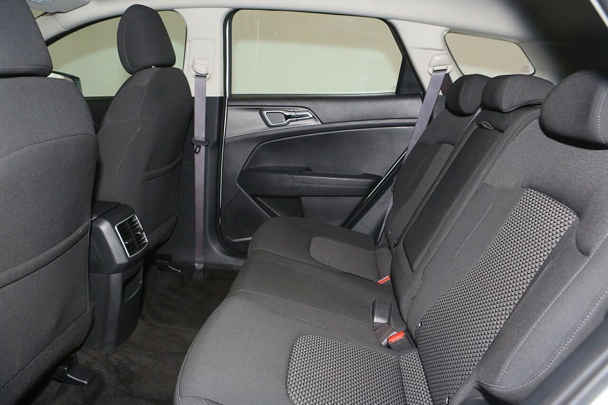 2024 Kia Sportage S NQ5