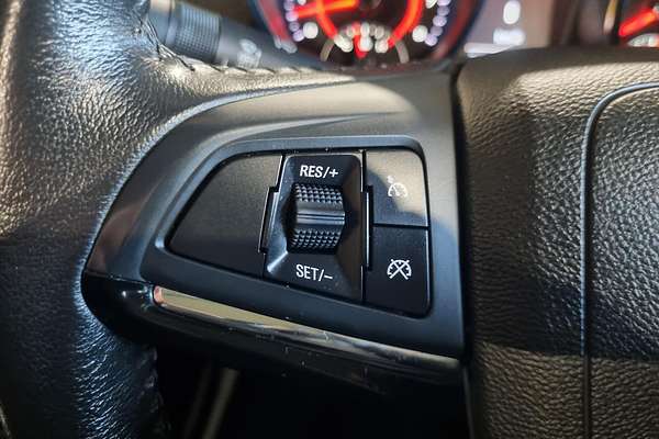 2016 Holden Ute SV6 VF Series II Rear Wheel Drive