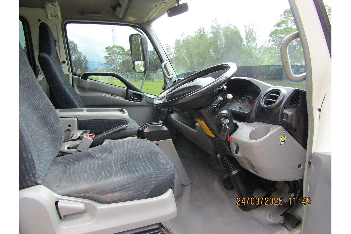 2017 Hino 300 Series 616 4x2 LWB