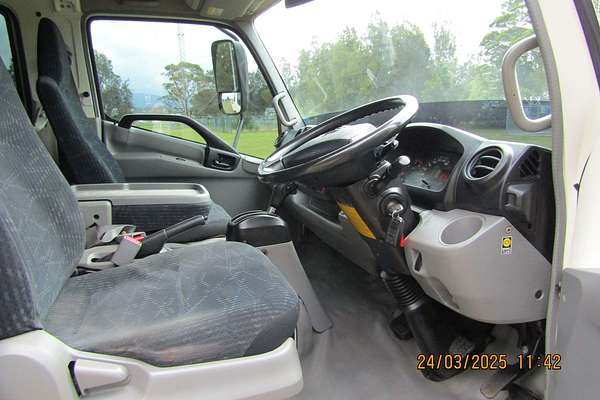 2017 Hino 300 Series 616 4x2 LWB