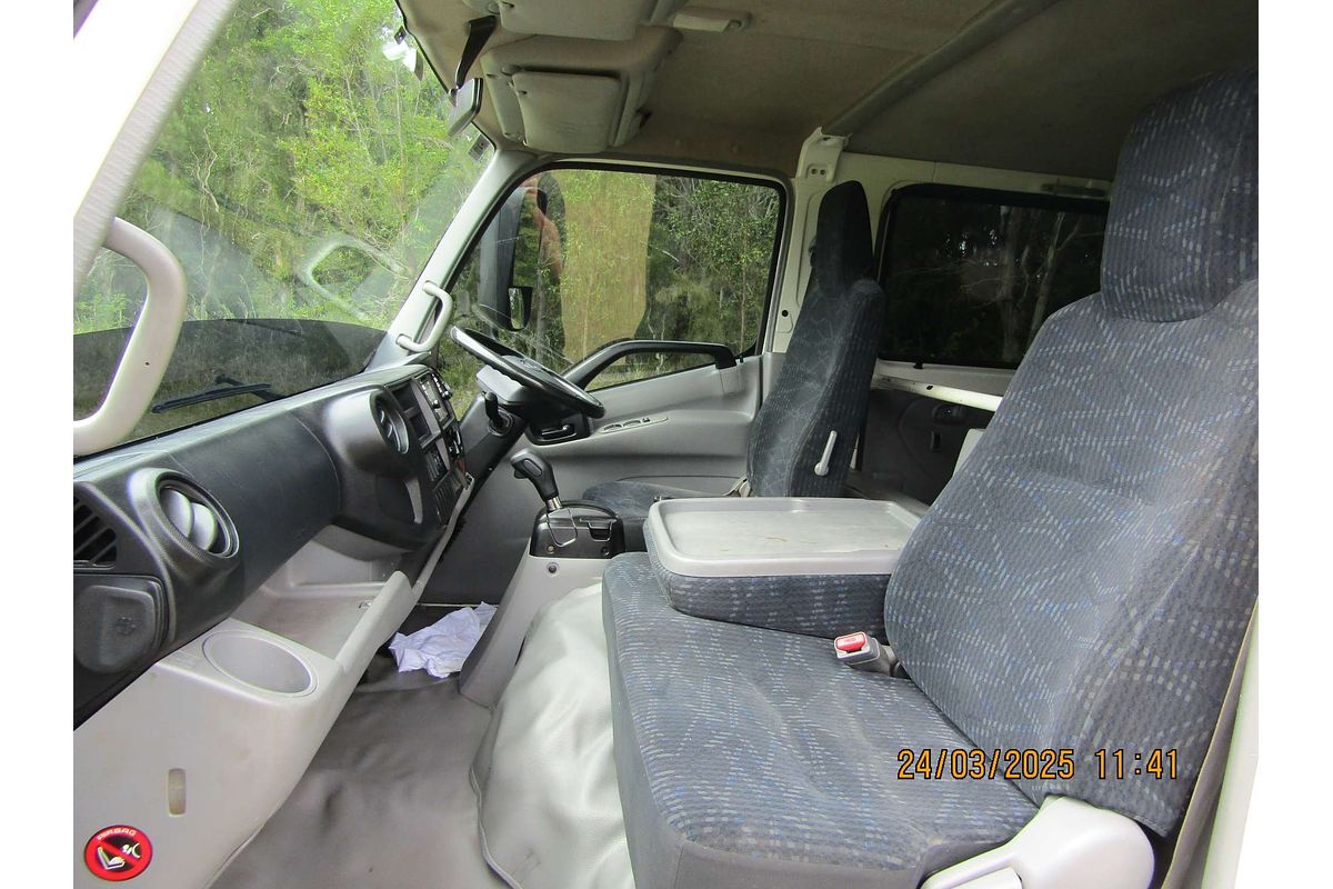 2017 Hino 300 Series 616 4x2 LWB
