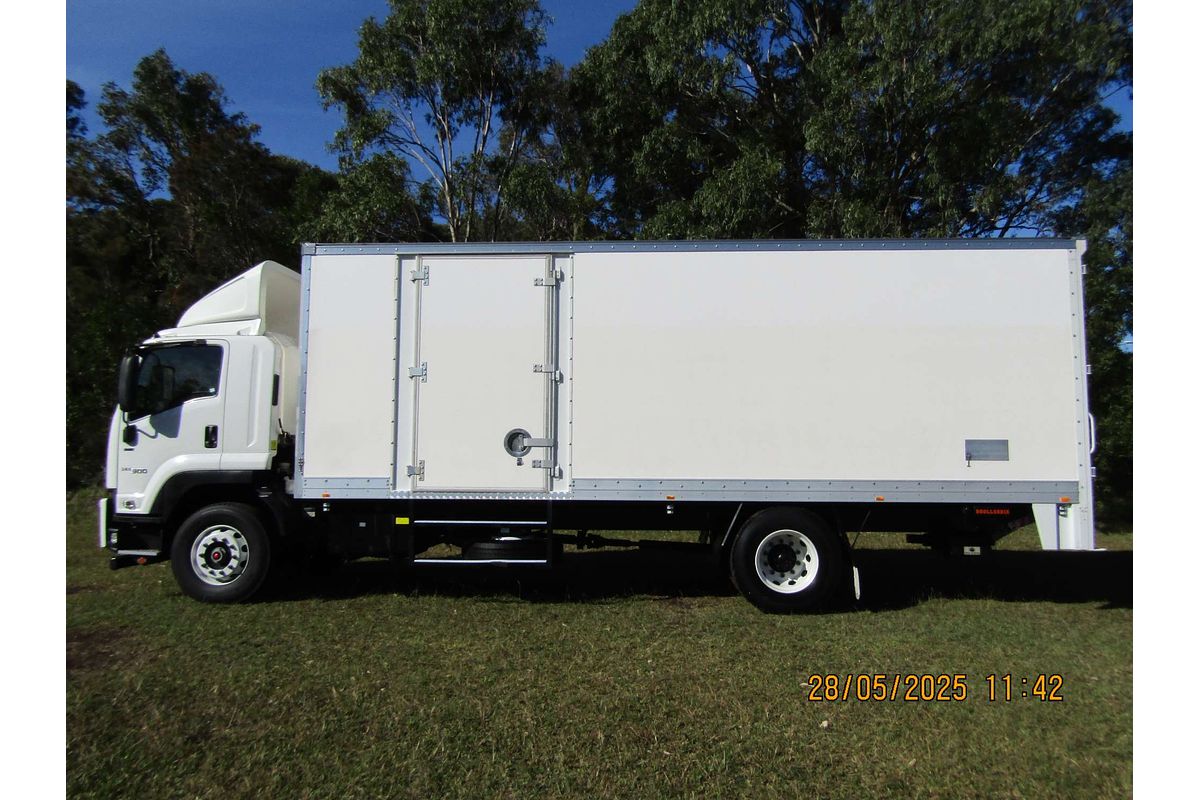 2022 Isuzu FVD 165-300 (LWB) F MY20 REAR WHEEL DRIVE