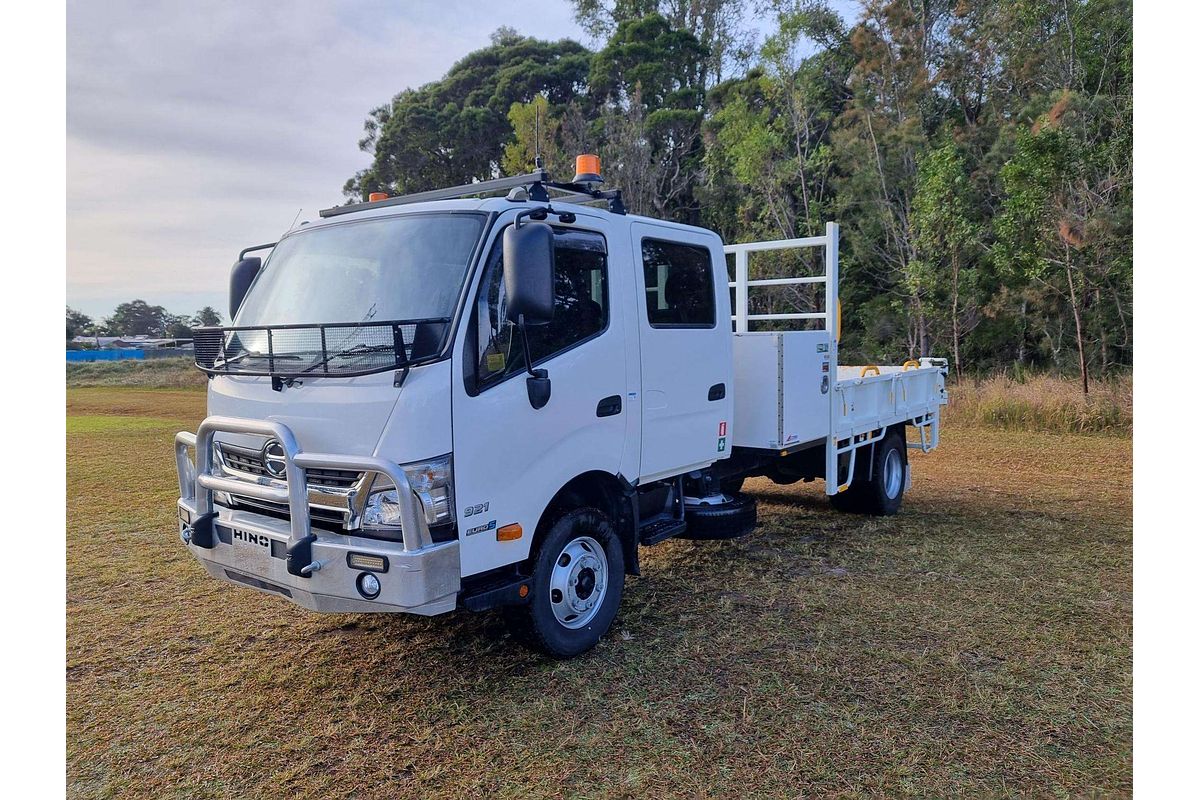 2016 Hino 300 Series 921 XXLONG XJC740R REAR WHEEL DRIVE