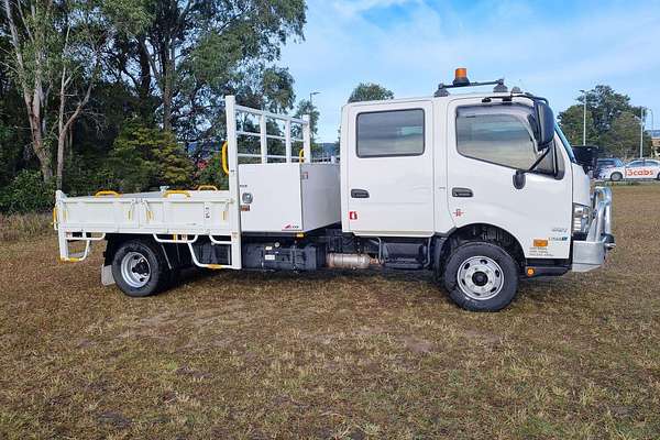 2016 Hino 300 Series 921 XXLONG XJC740R REAR WHEEL DRIVE
