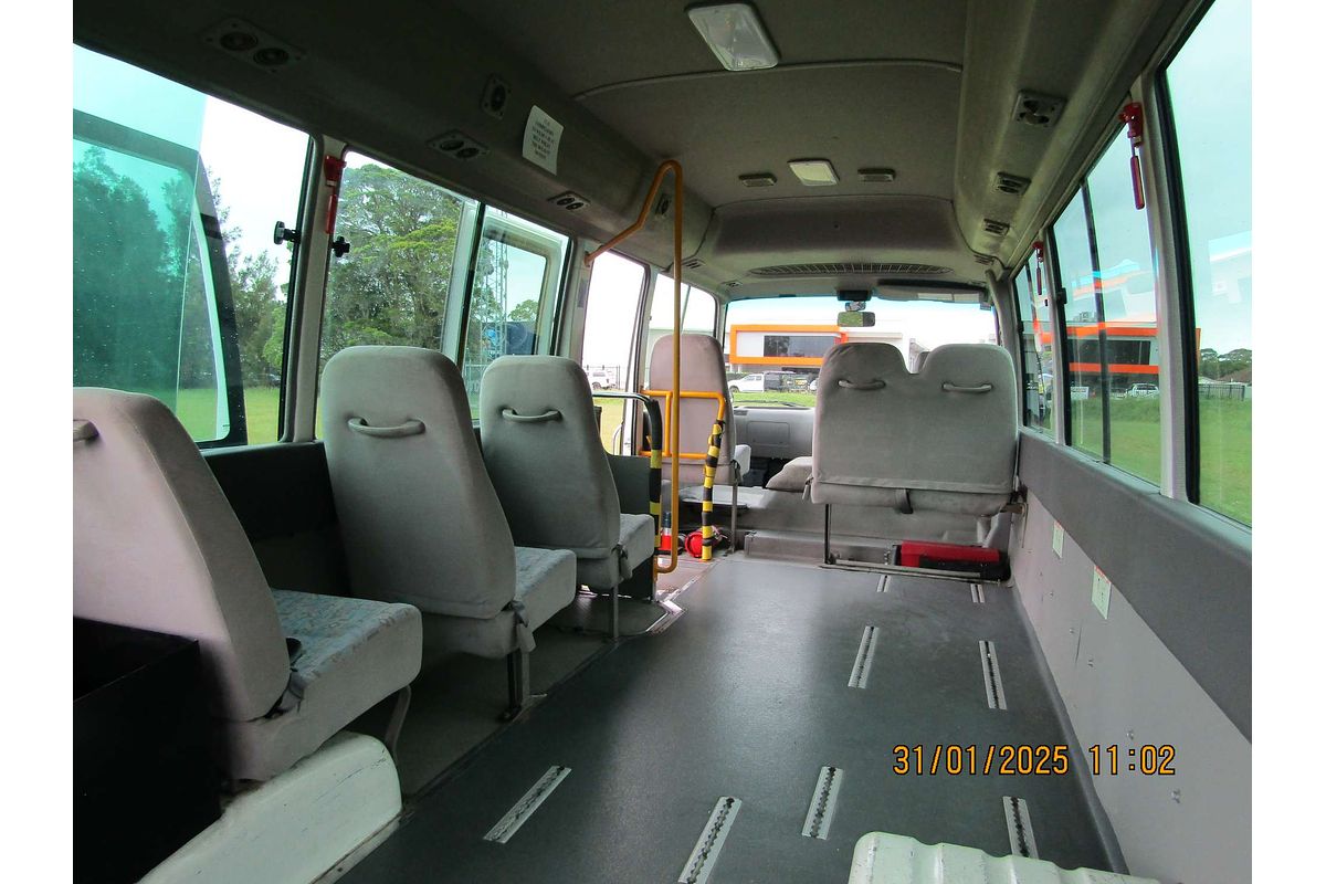 2007 Toyota Coaster DELUXE (LWB) XZB50R