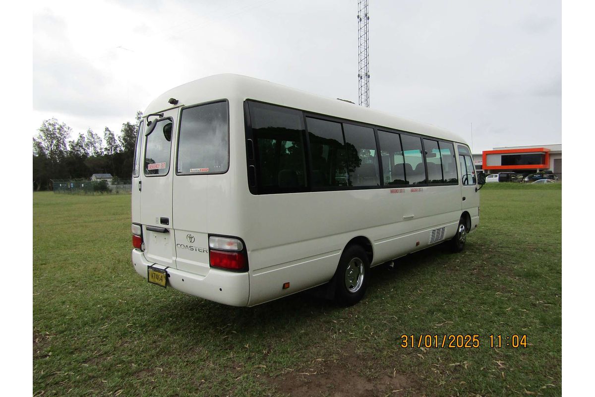 2007 Toyota Coaster DELUXE (LWB) XZB50R