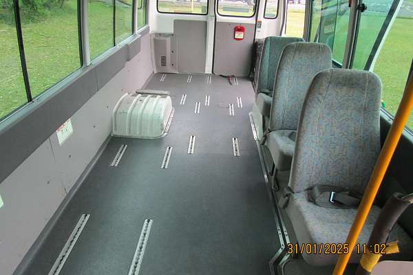 2007 Toyota Coaster DELUXE (LWB) XZB50R