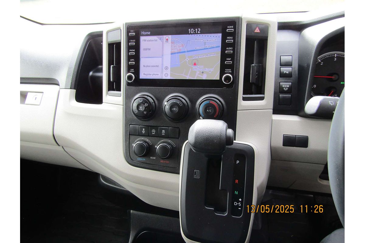 2021 Toyota Hiace Commuter GDH322R