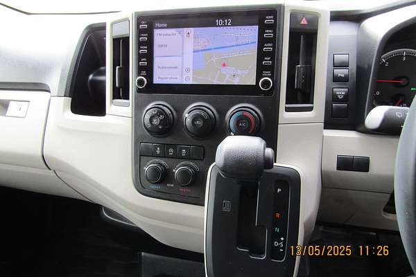 2021 Toyota Hiace Commuter GDH322R