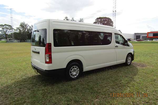 2021 Toyota Hiace Commuter GDH322R