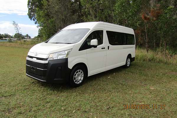 2021 Toyota Hiace Commuter GDH322R