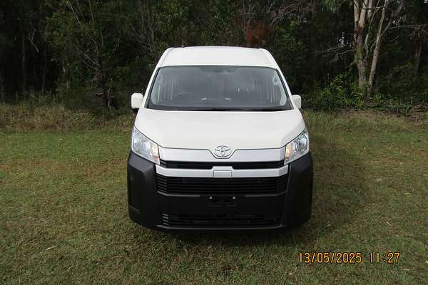 2021 Toyota Hiace Commuter GDH322R