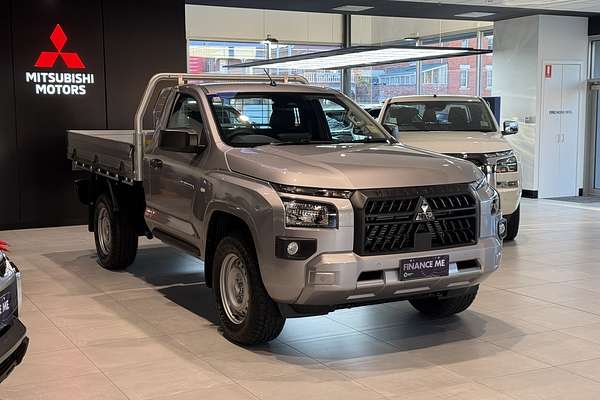 2025 Mitsubishi Triton GLX MV 4X4