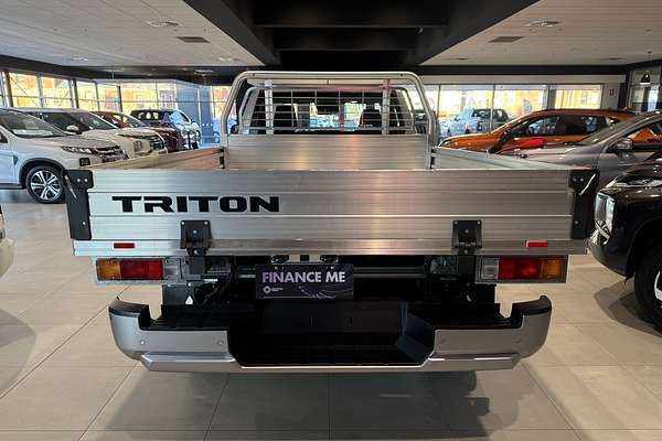 2025 Mitsubishi Triton GLX MV 4X4
