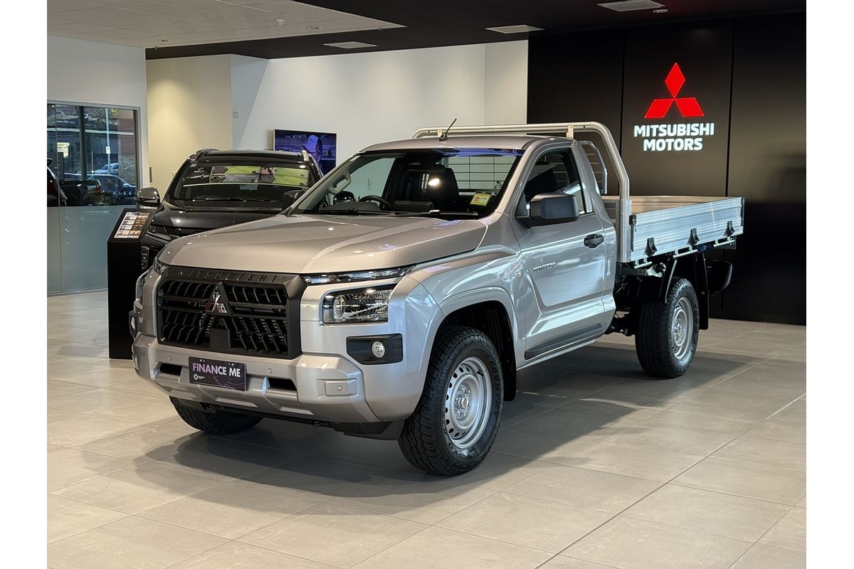 2025 Mitsubishi Triton GLX MV 4X4