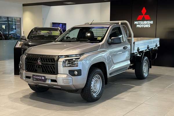 2025 Mitsubishi Triton GLX MV 4X4