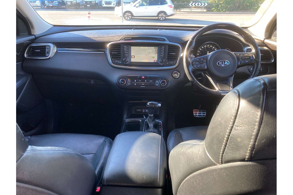2016 Kia Sorento SLi UM