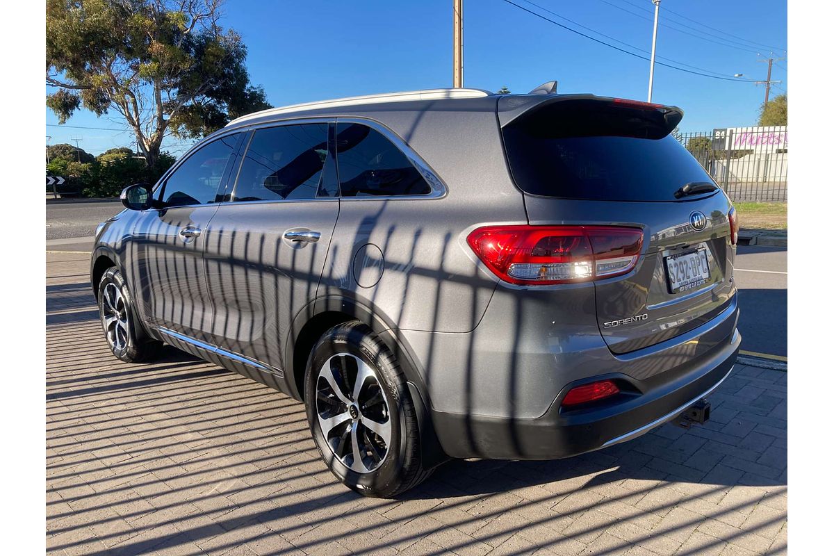 2016 Kia Sorento SLi UM