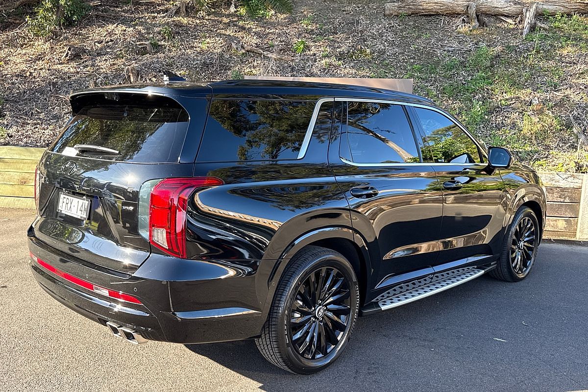 2025 Hyundai Palisade Calligraphy Black Ink LX2.V5