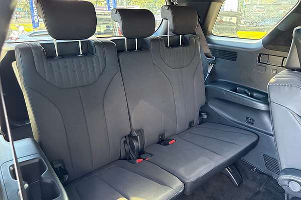 2025 Hyundai Palisade Calligraphy Black Ink LX2.V5