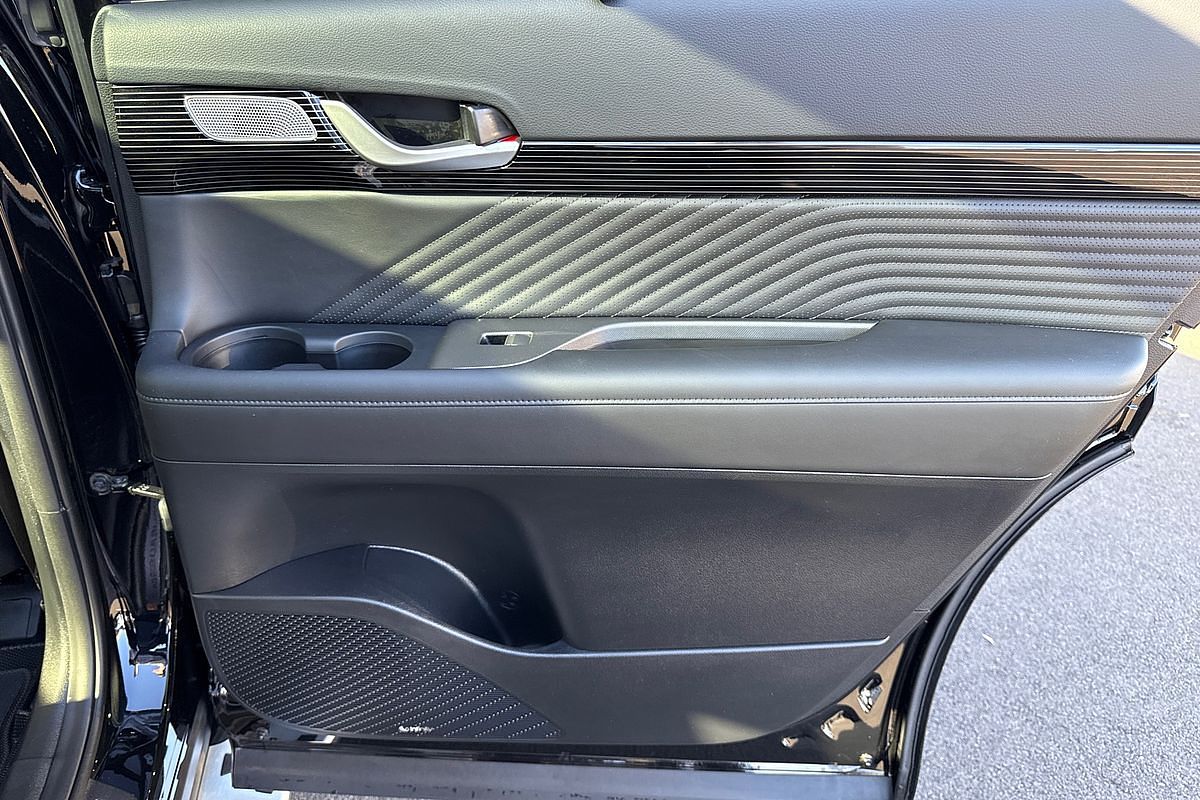 2025 Hyundai Palisade Calligraphy Black Ink LX2.V5