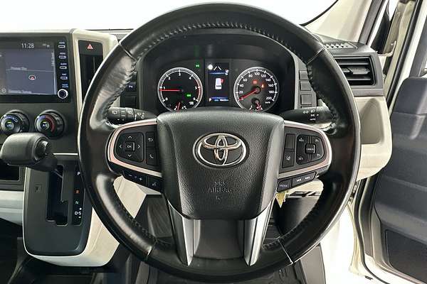 2022 Toyota Hiace GDH320R
