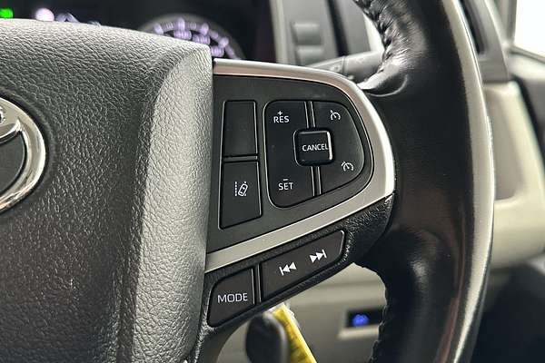 2022 Toyota Hiace GDH320R