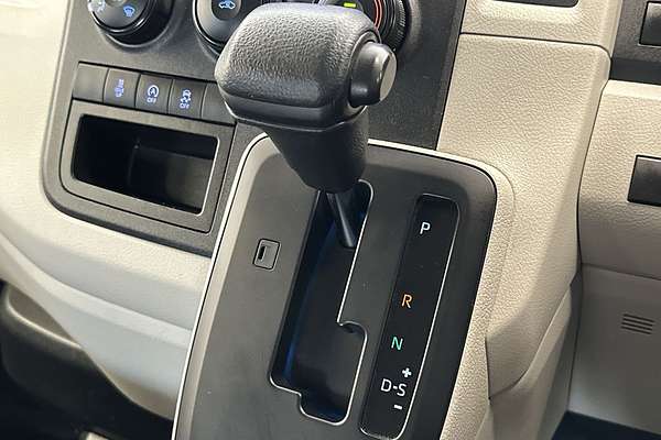 2022 Toyota Hiace GDH320R