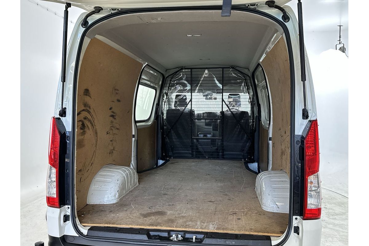 2022 Toyota Hiace GDH320R