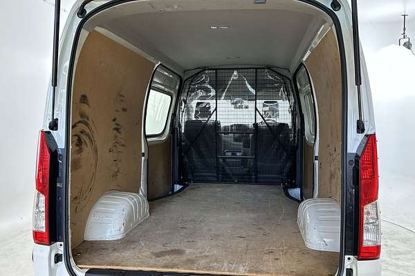 2022 Toyota Hiace GDH320R