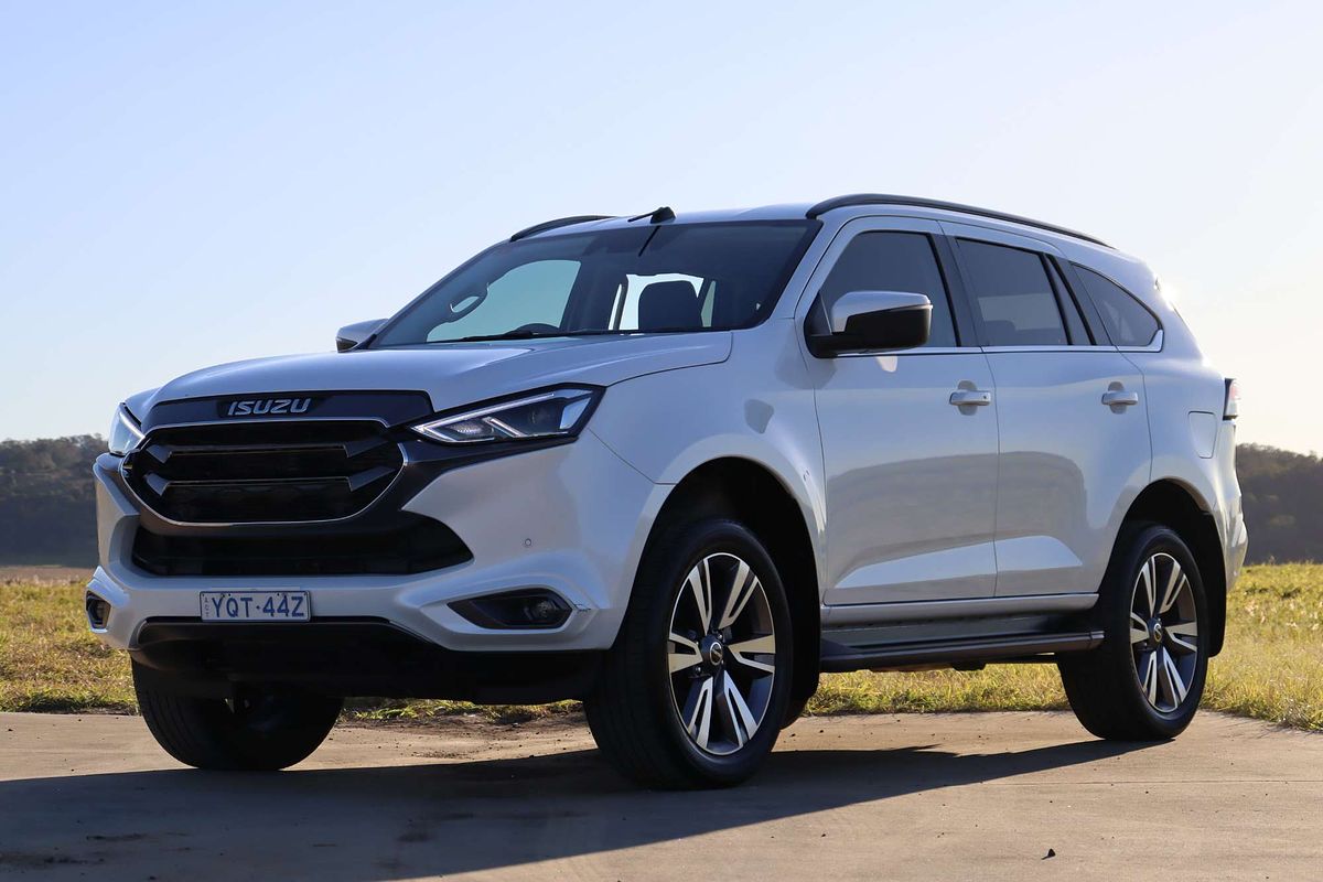 2023 Isuzu MU-X LS-U