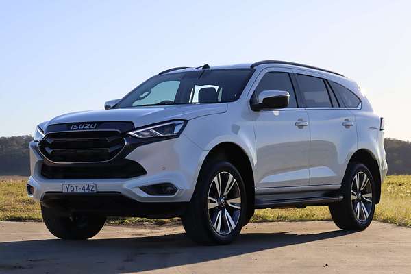 2023 Isuzu MU-X LS-U