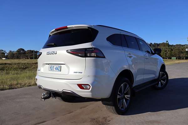 2023 Isuzu MU-X LS-U