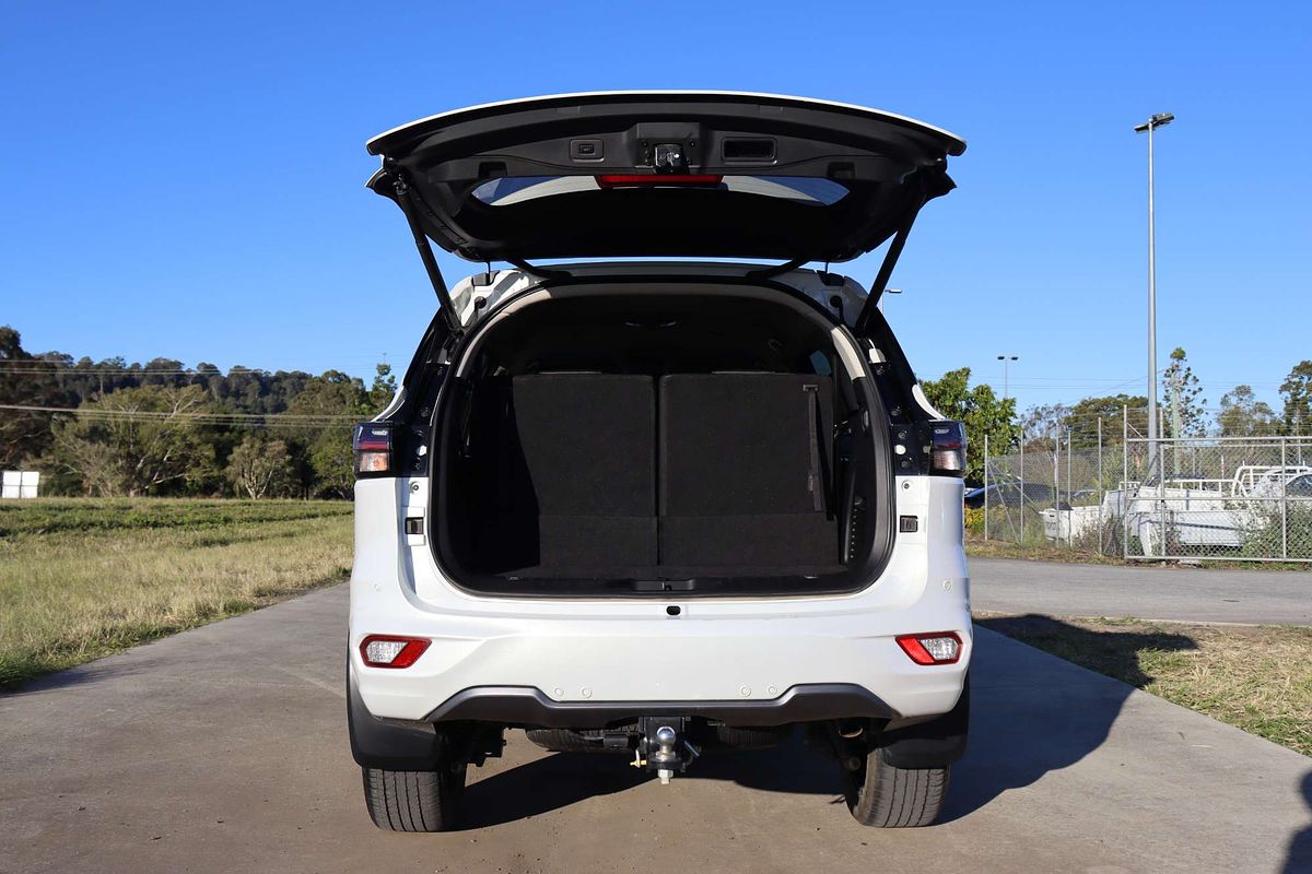 2023 Isuzu MU-X LS-U