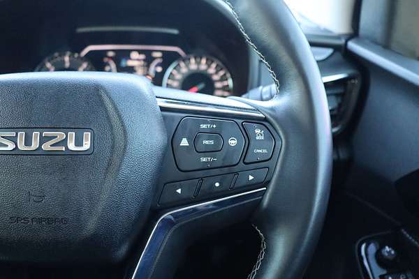 2023 Isuzu MU-X LS-U