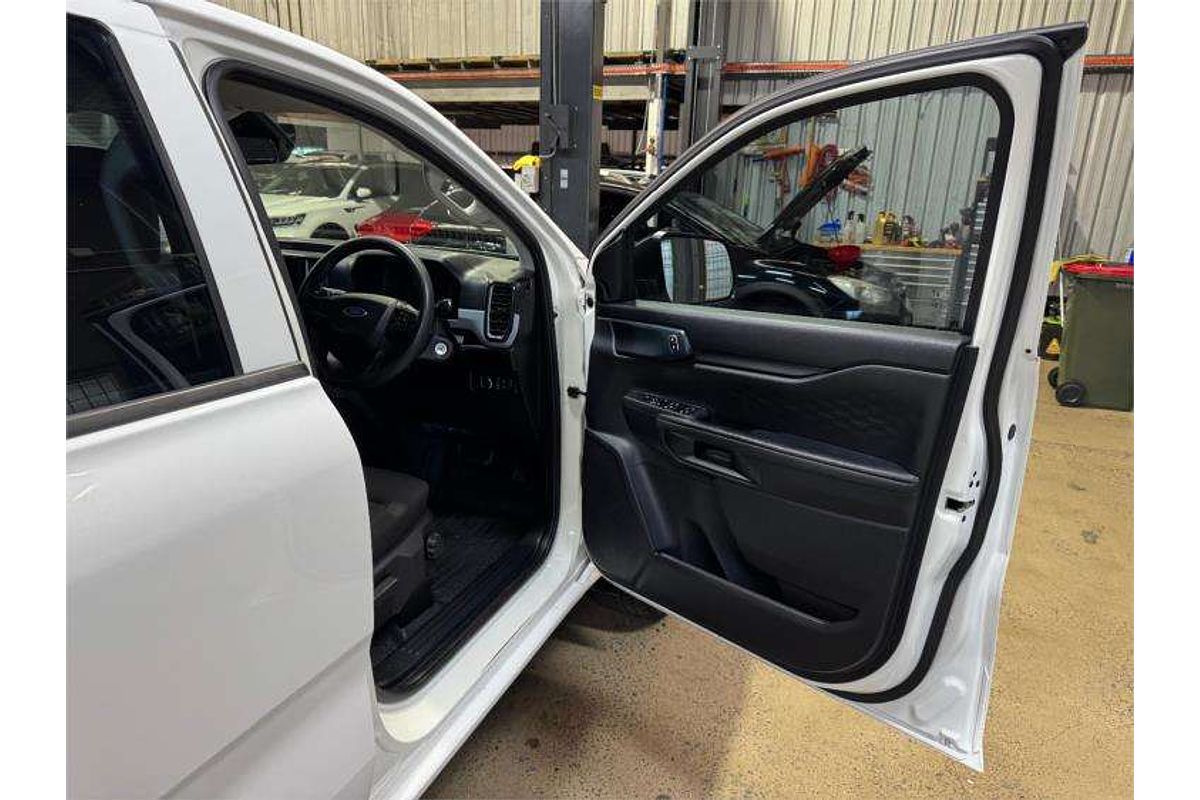 2022 Ford Ranger XL  4X4 2.0L