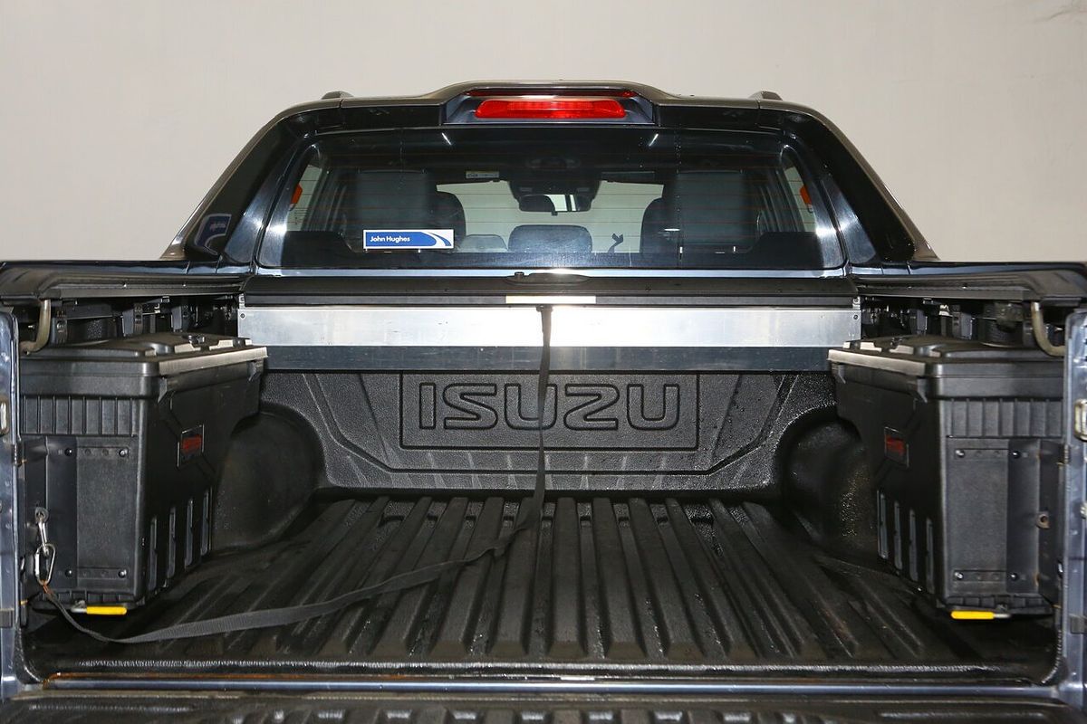 2021 Isuzu D-MAX X-TERRAIN 4X4