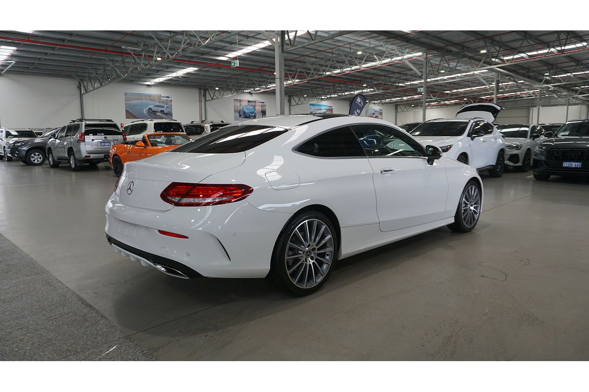 2017 Mercedes-Benz C-Class C300 C205