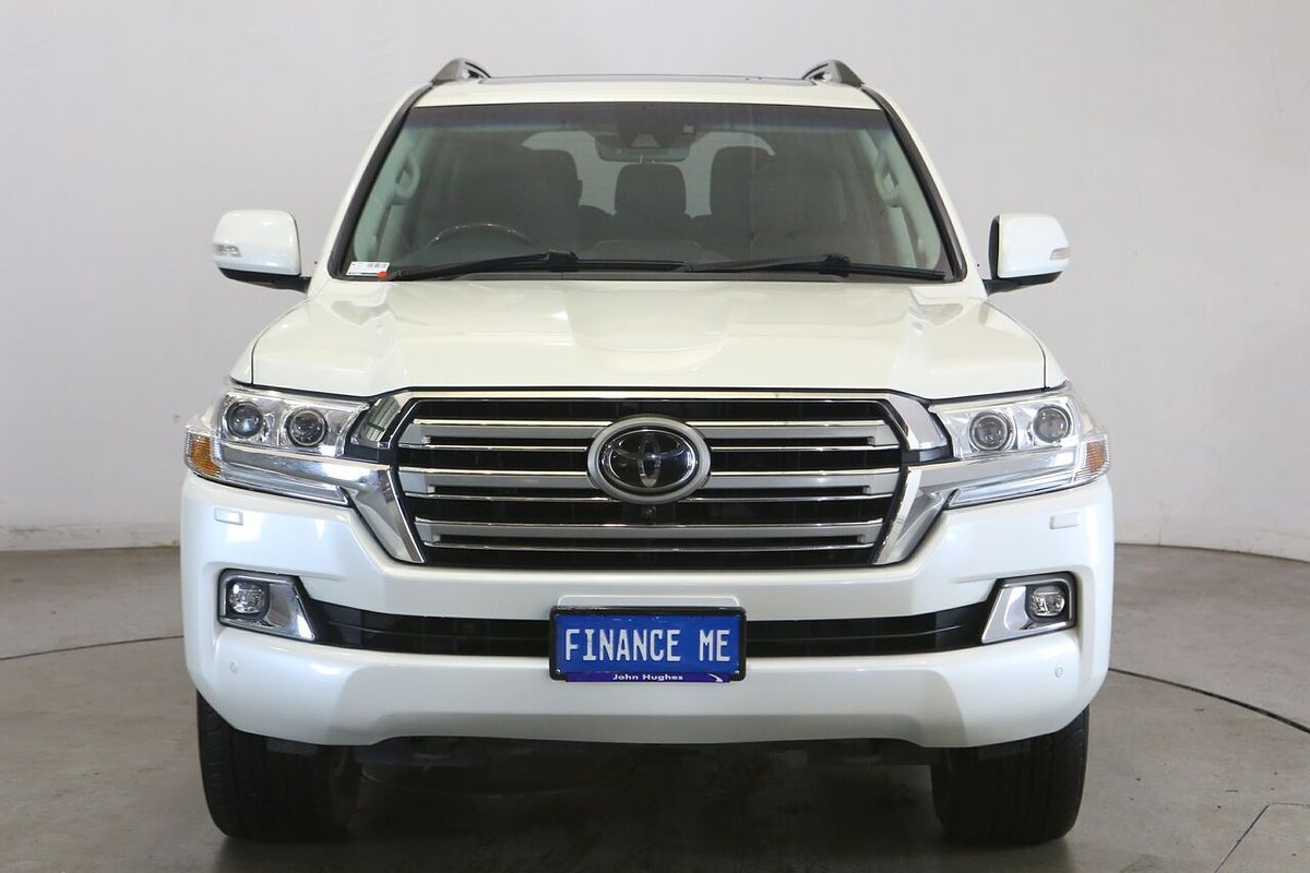 2019 Toyota Landcruiser Sahara VDJ200R