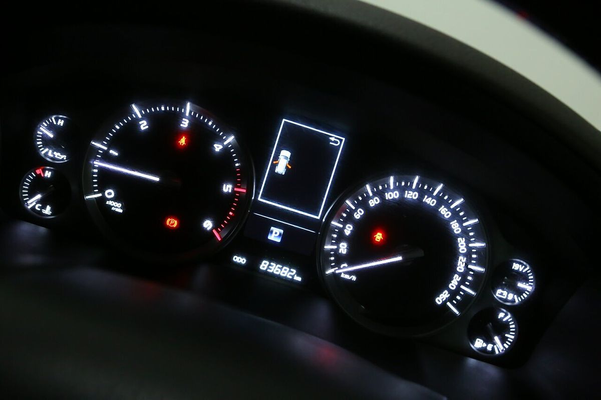 2019 Toyota Landcruiser Sahara VDJ200R