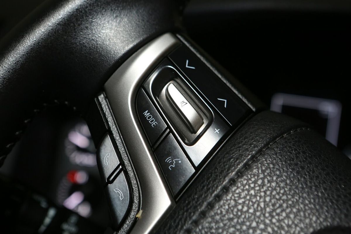 2019 Toyota Landcruiser Sahara VDJ200R