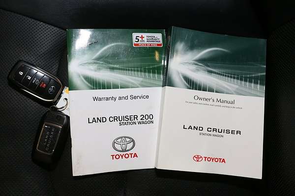 2019 Toyota Landcruiser Sahara VDJ200R