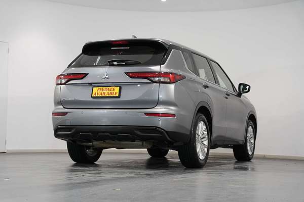 2023 Mitsubishi Outlander ES ZM
