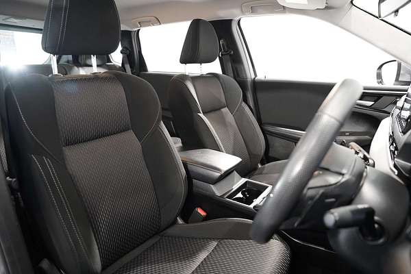 2023 Mitsubishi Outlander ES ZM