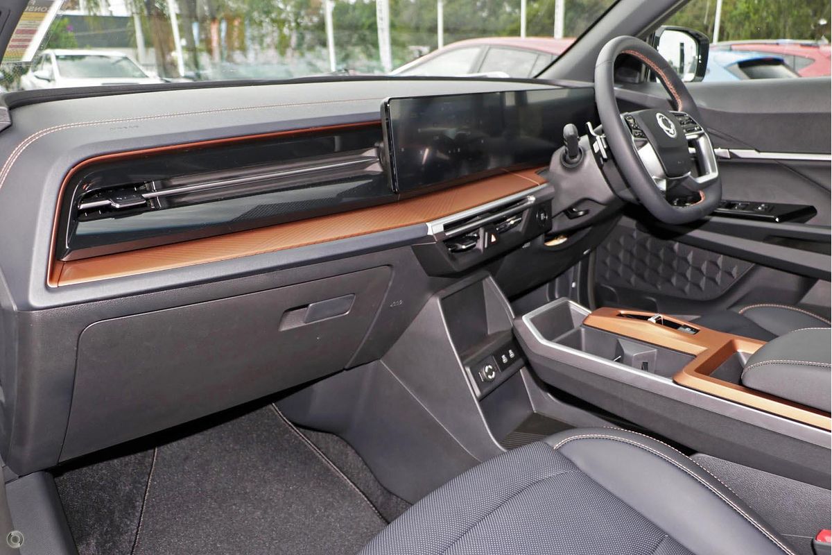 2025 KGM SsangYong Torres Ultimate J116 AWD